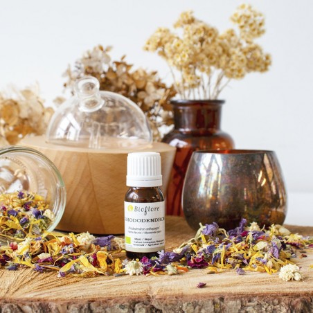 Organic Rhododendron essential oil for meditation