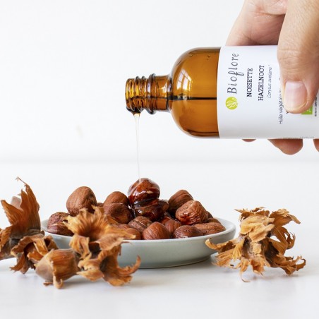 Notre huile de noisette vierge bio pour les peaux mixtes à grasses