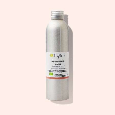 Organic wild carrot hydrosol, the detox ally that brightens the complexion