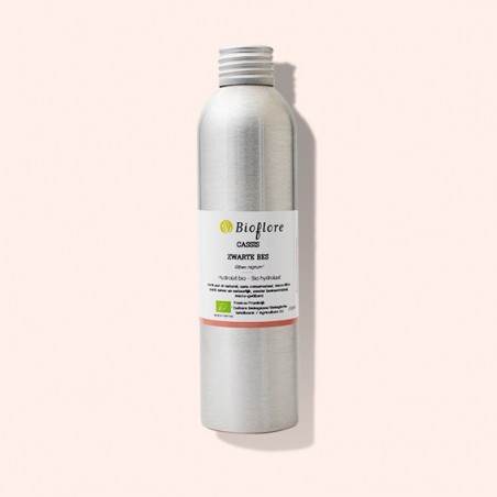 L'hydrolat de cassis bio, une note tonique gourmande et fruitée