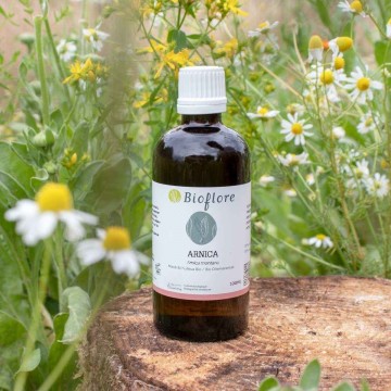 Ons oliemaceraat van bio arnica werkt verzachtend voor blauwe plekken